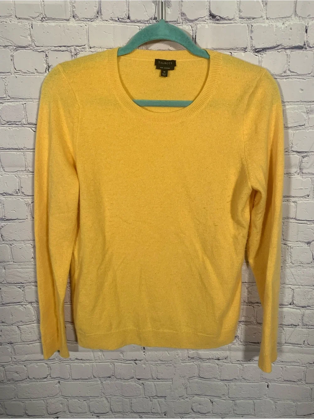 Talbots Womens Cashmere Crewneck Sweater Yellow Size M Casual Preppy Old Money